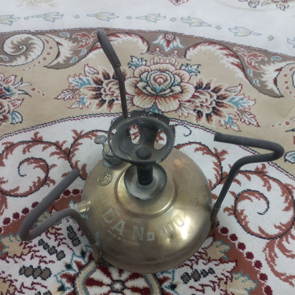 چراغ غذاپزی قدیمی